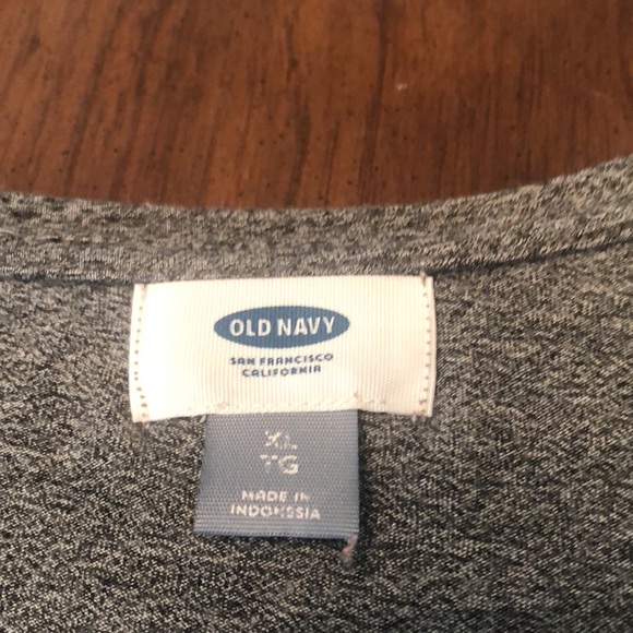 Simple grey long sleeve top - Picture 2 of 3